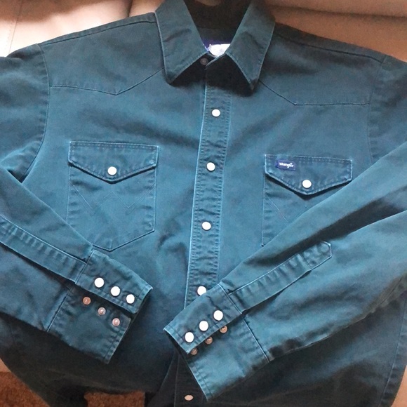 Wrangler Green snap Button-Up Shirt - Picture 2 of 10